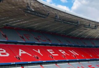 Bayern Munich, facing a late equaliser, settles for a 2-2 draw with Freiburg