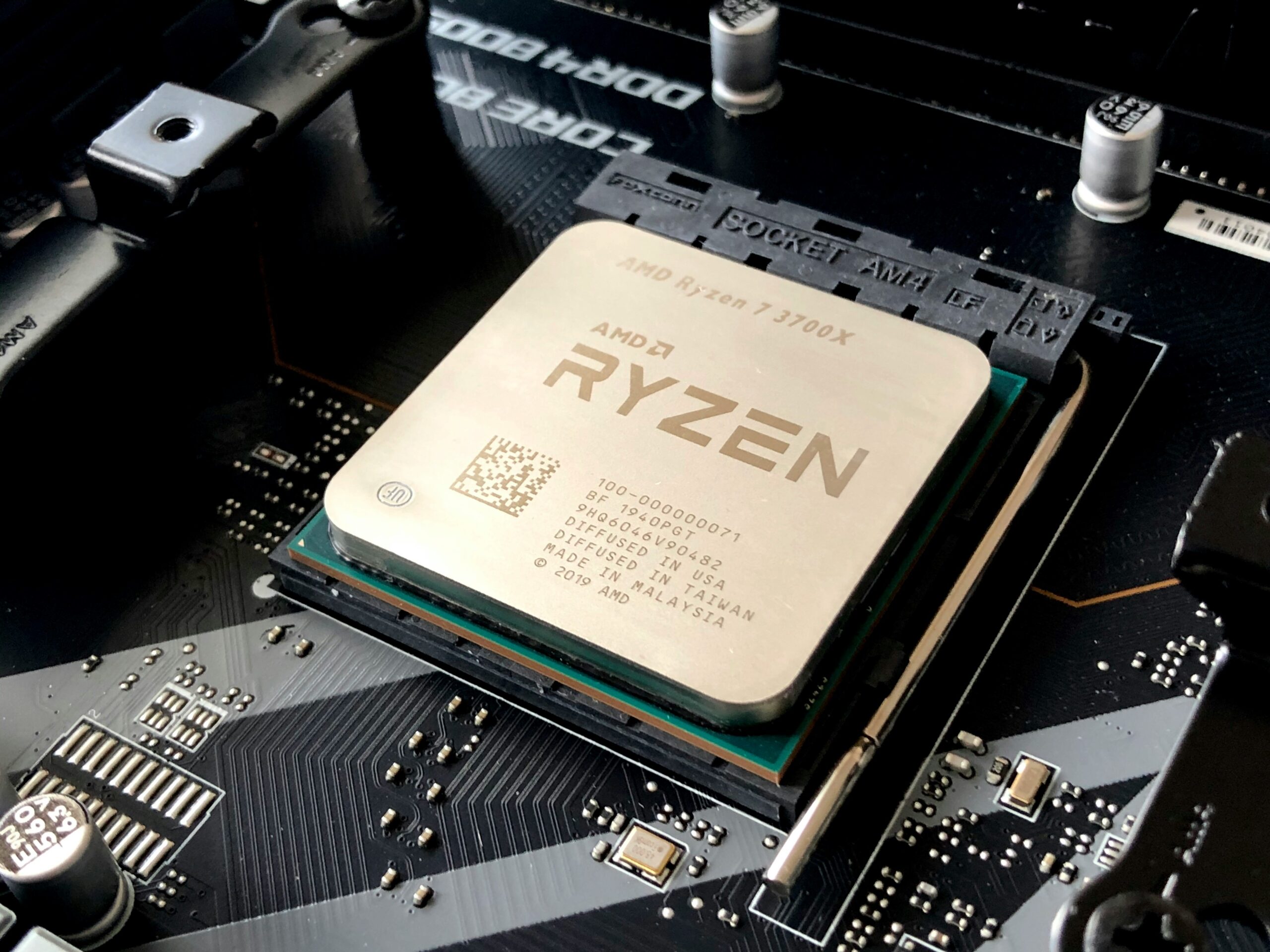 AMD Ryzen 9000 Zen5 Desktop CPUs High-Performance