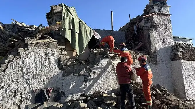 Earthquake Strikes Tibet 53 Dead, Dozens Injured, Buildings Reduced to Rubble